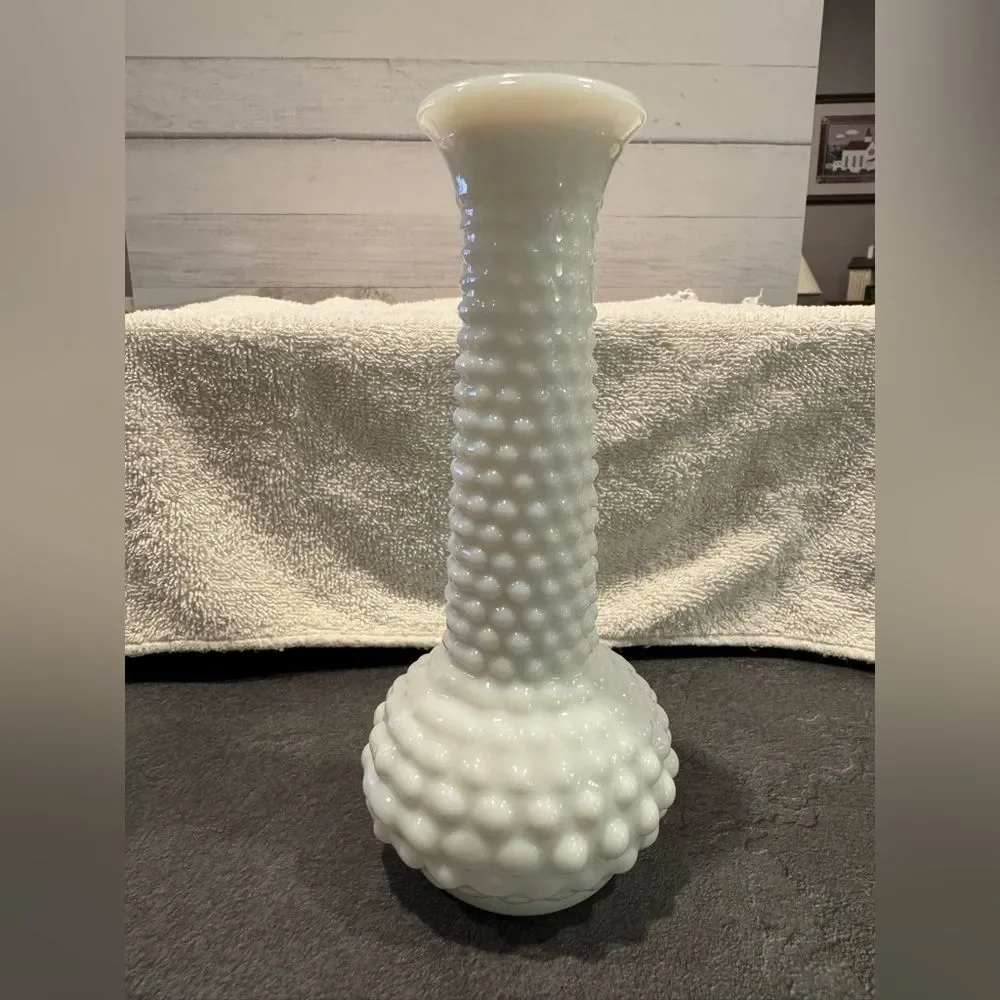 Vintage Elegant White Milk Glass Hobnail Vase